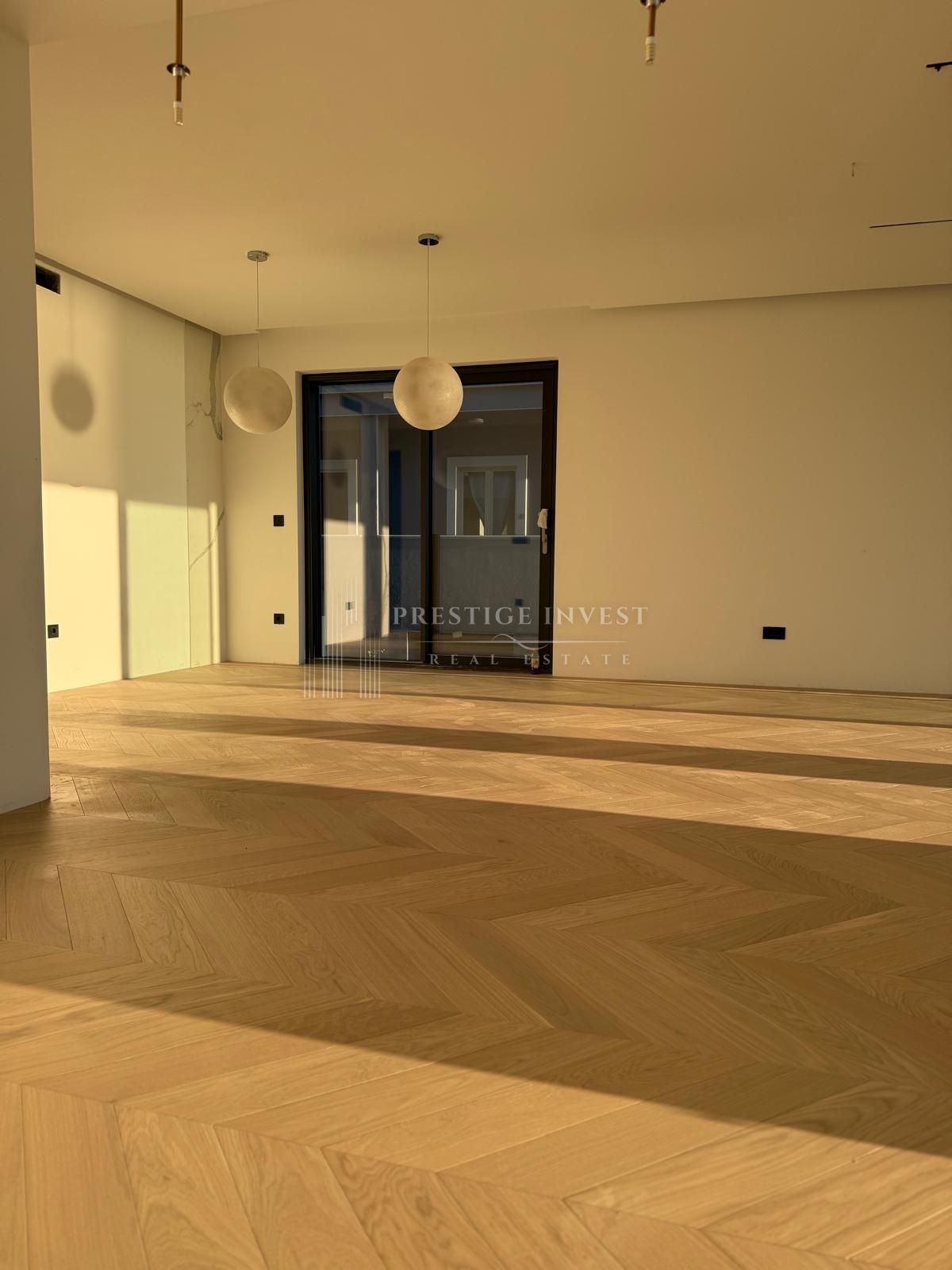 Apartmán Na prodej -  Kolovare
