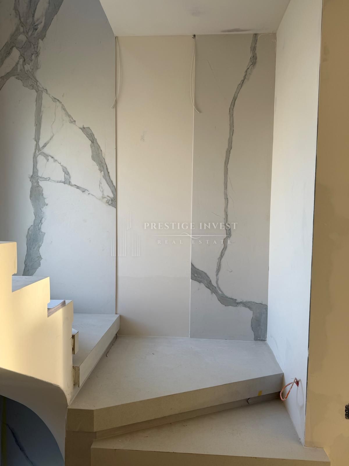 Apartmán Na prodej -  Kolovare