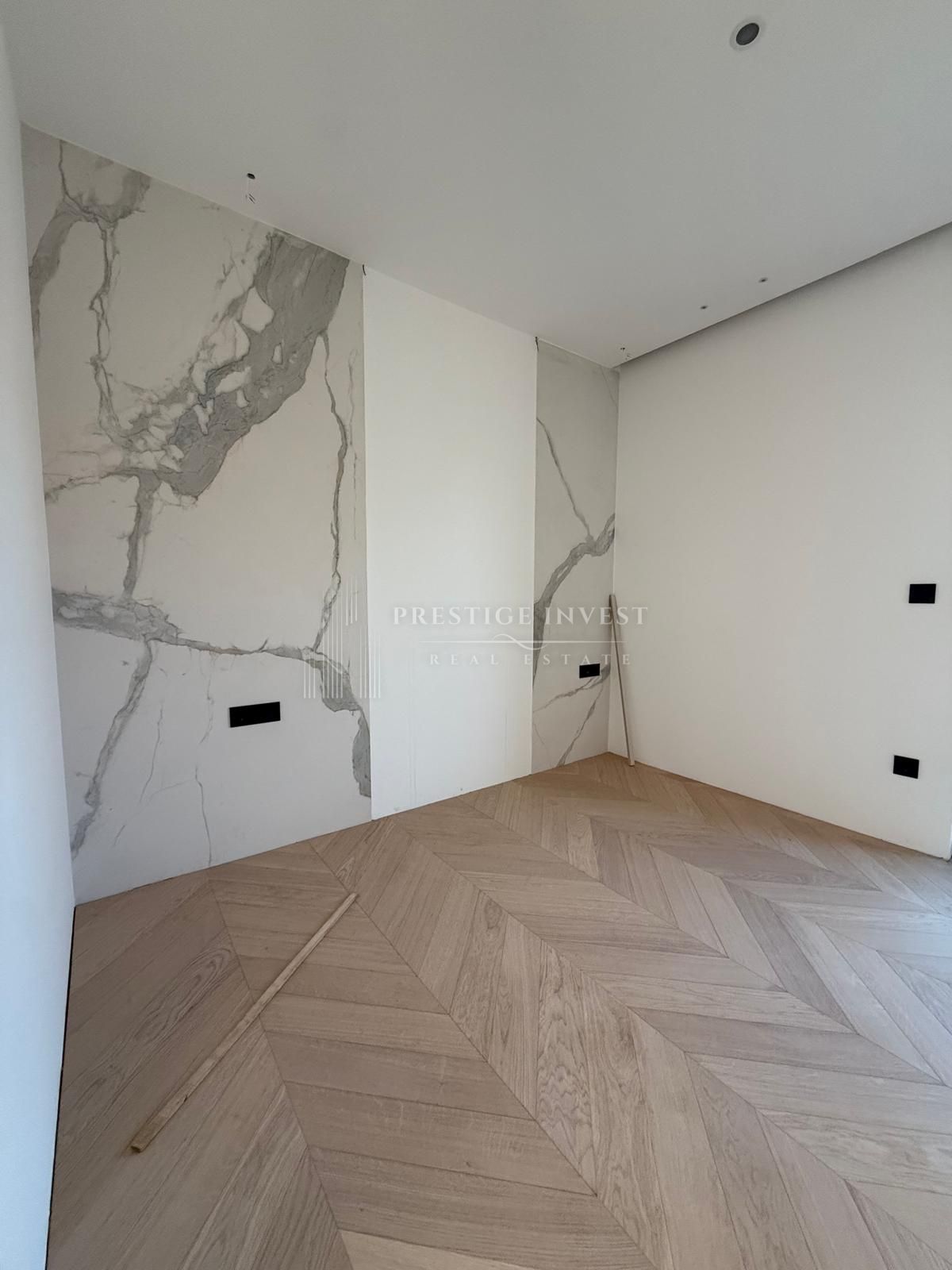 Apartmán Na prodej -  Kolovare