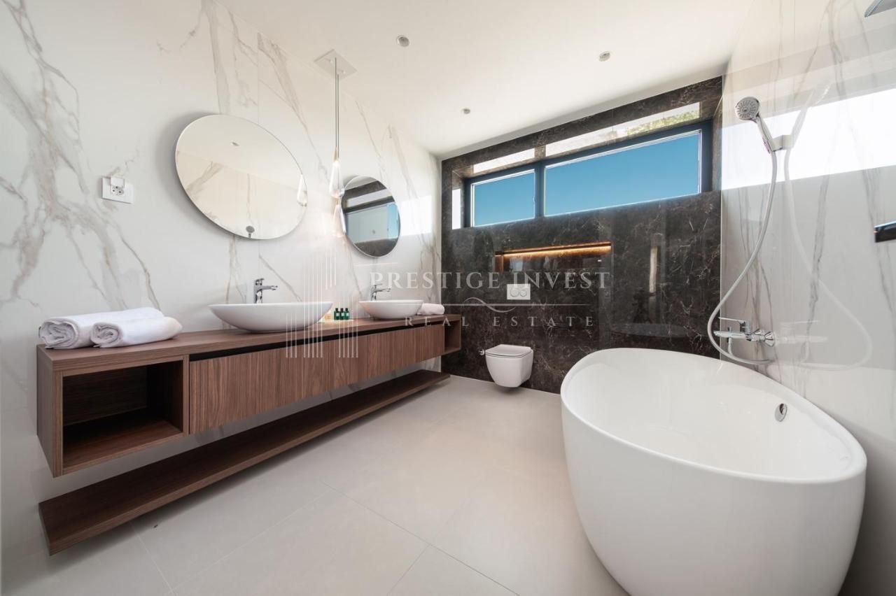 Maison À vendre - Splitsko-dalmatinska Podstrana