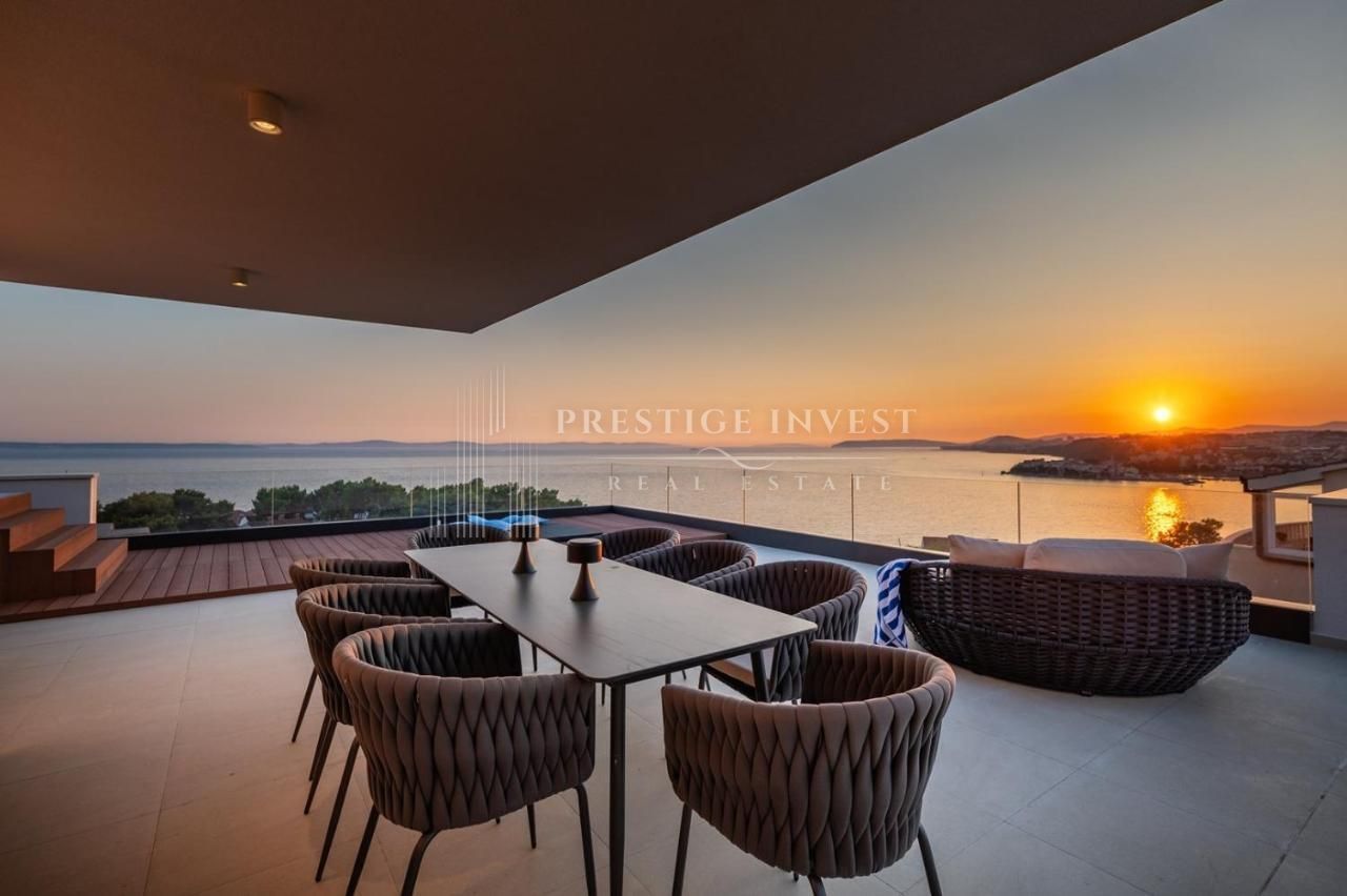 Maison À vendre - Splitsko-dalmatinska Podstrana
