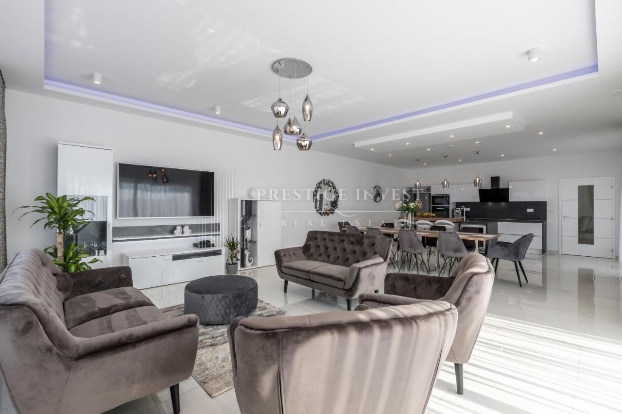 Haus Zu verkaufen - Splitsko-dalmatinska Kaštel Sućurac