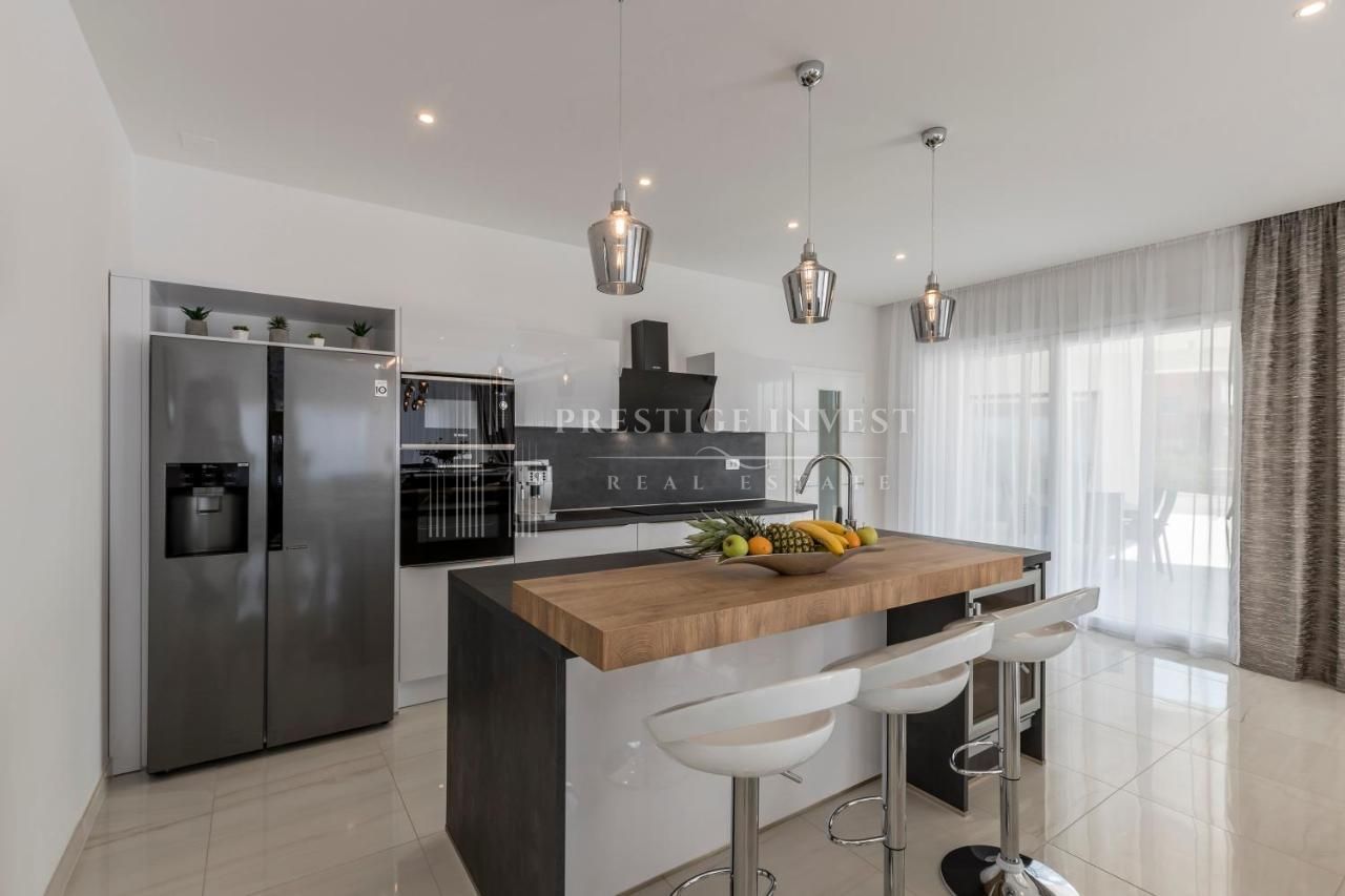 Haus Zu verkaufen - Splitsko-dalmatinska Kaštel Sućurac - foto 4/24