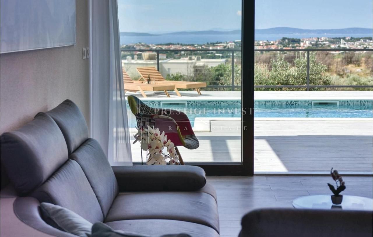 Casa In vendita - Splitsko-dalmatinska Kučine