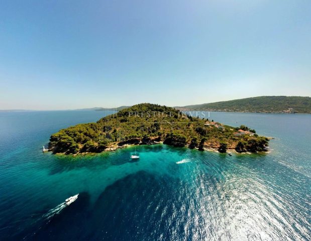 Pozemok na predaj 1444 m² – Pašman