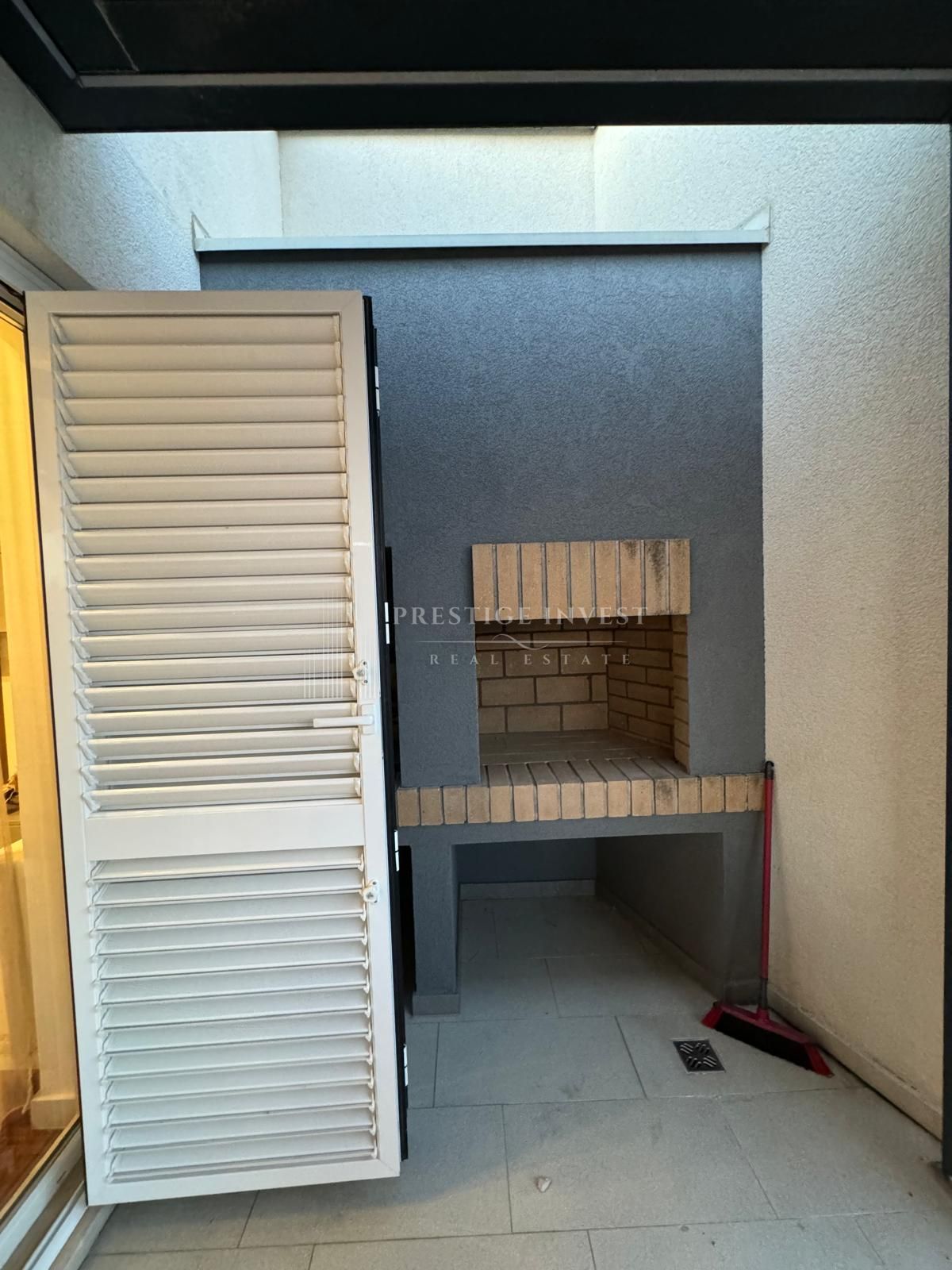 Apartment Zu verkaufen -  Kolovare