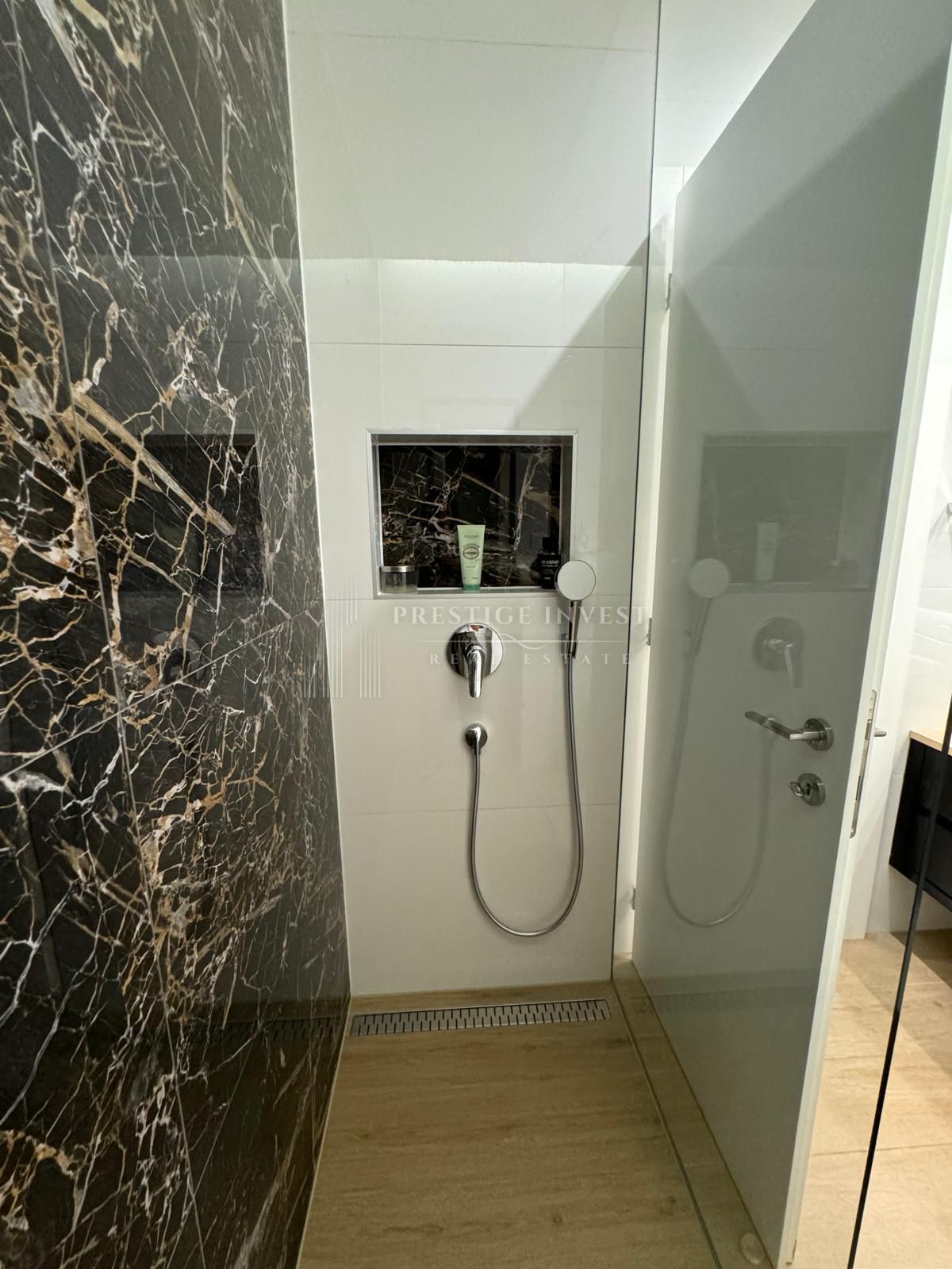 Apartment Zu verkaufen -  Kolovare