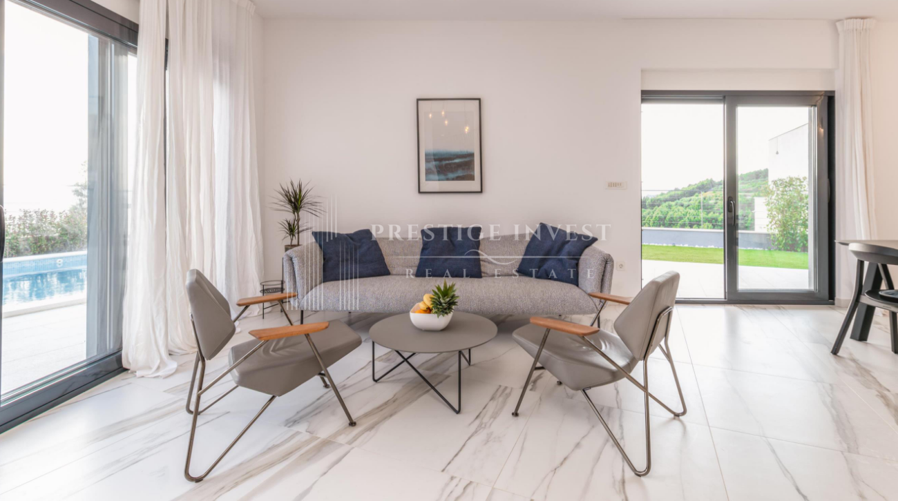 Maison À vendre - Splitsko-dalmatinska Podstrana