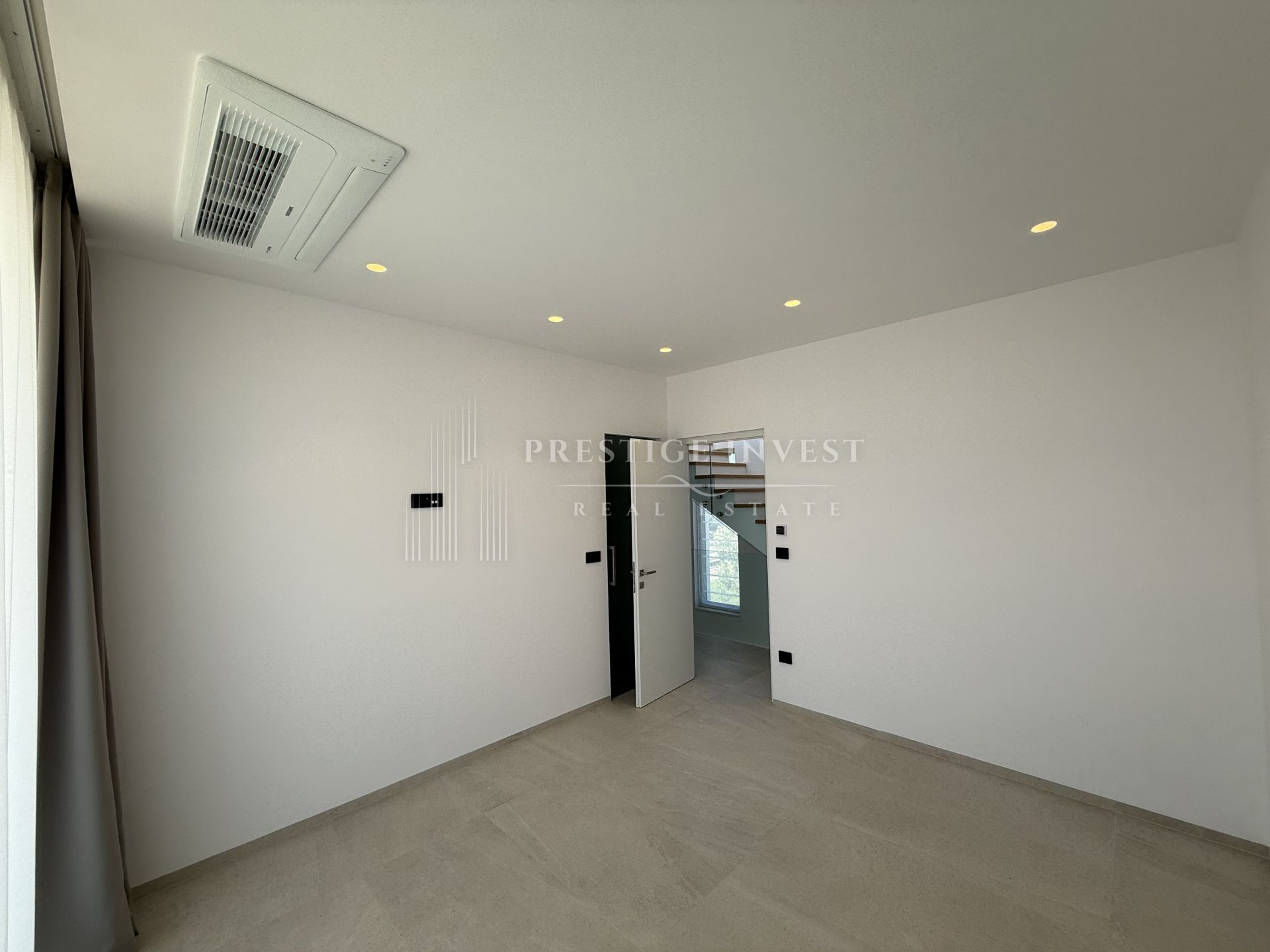 House For sale - Zadarska Sukošan
