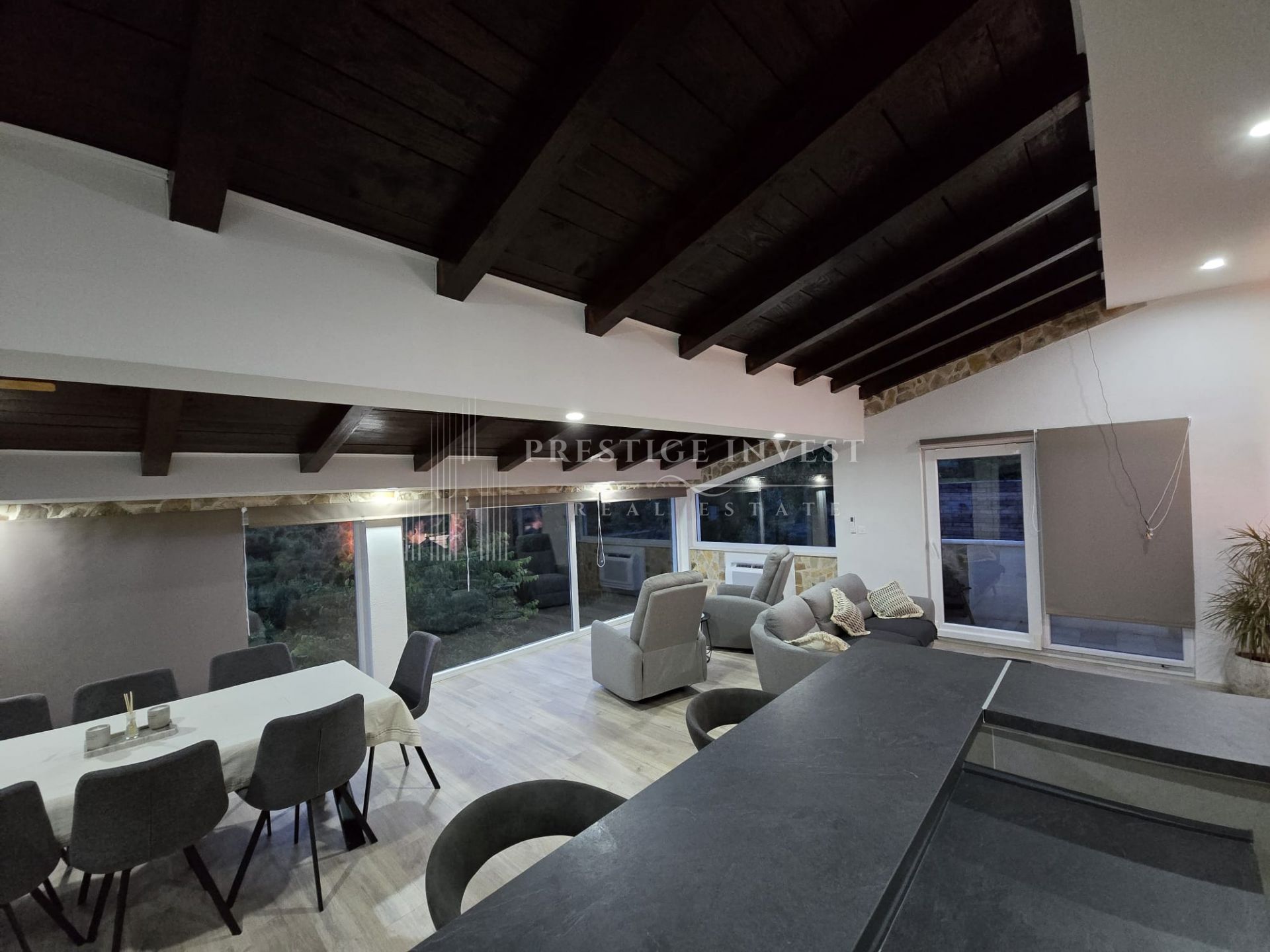 Casa In vendita -  Rogoznica