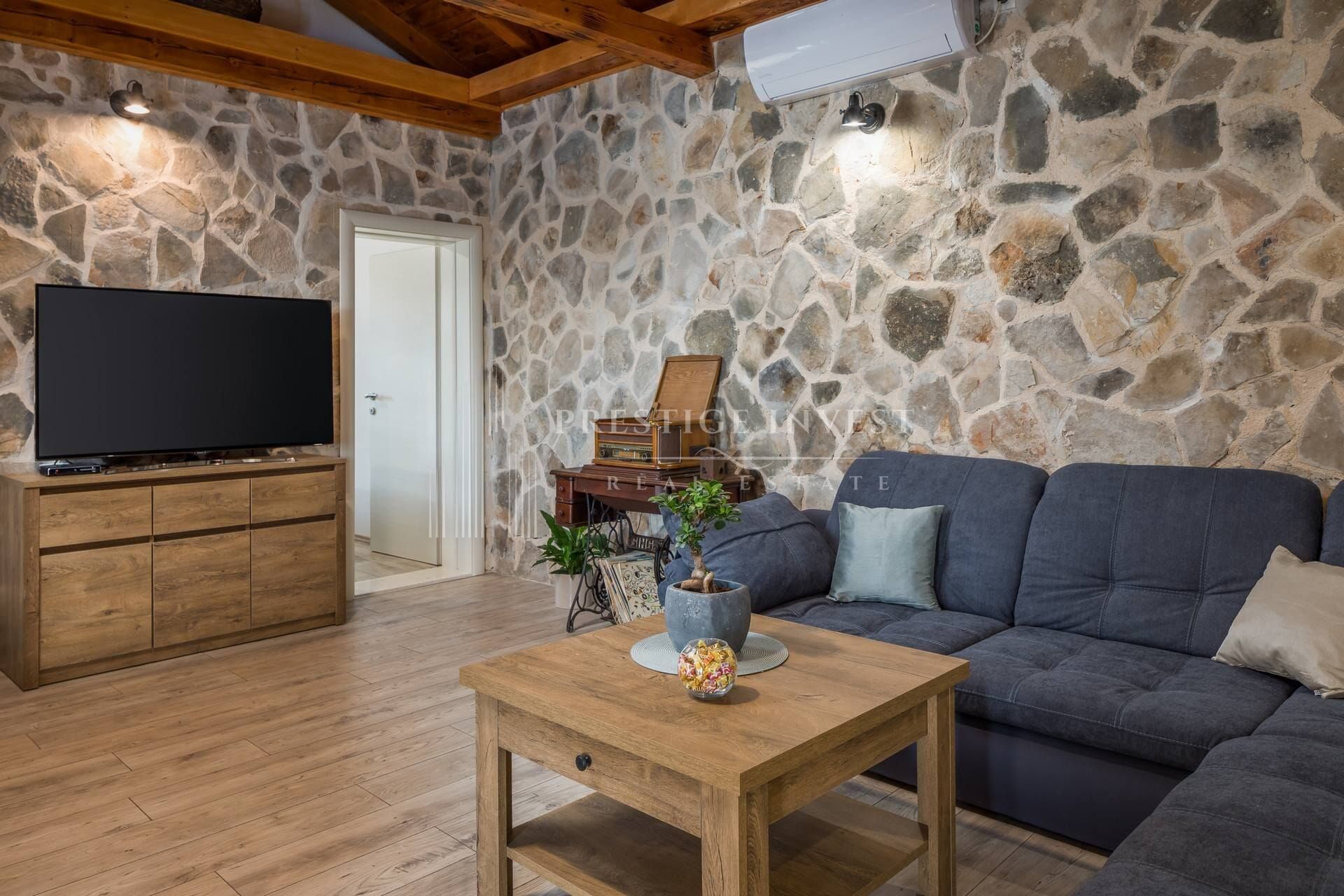 Casa In vendita -  Rogoznica