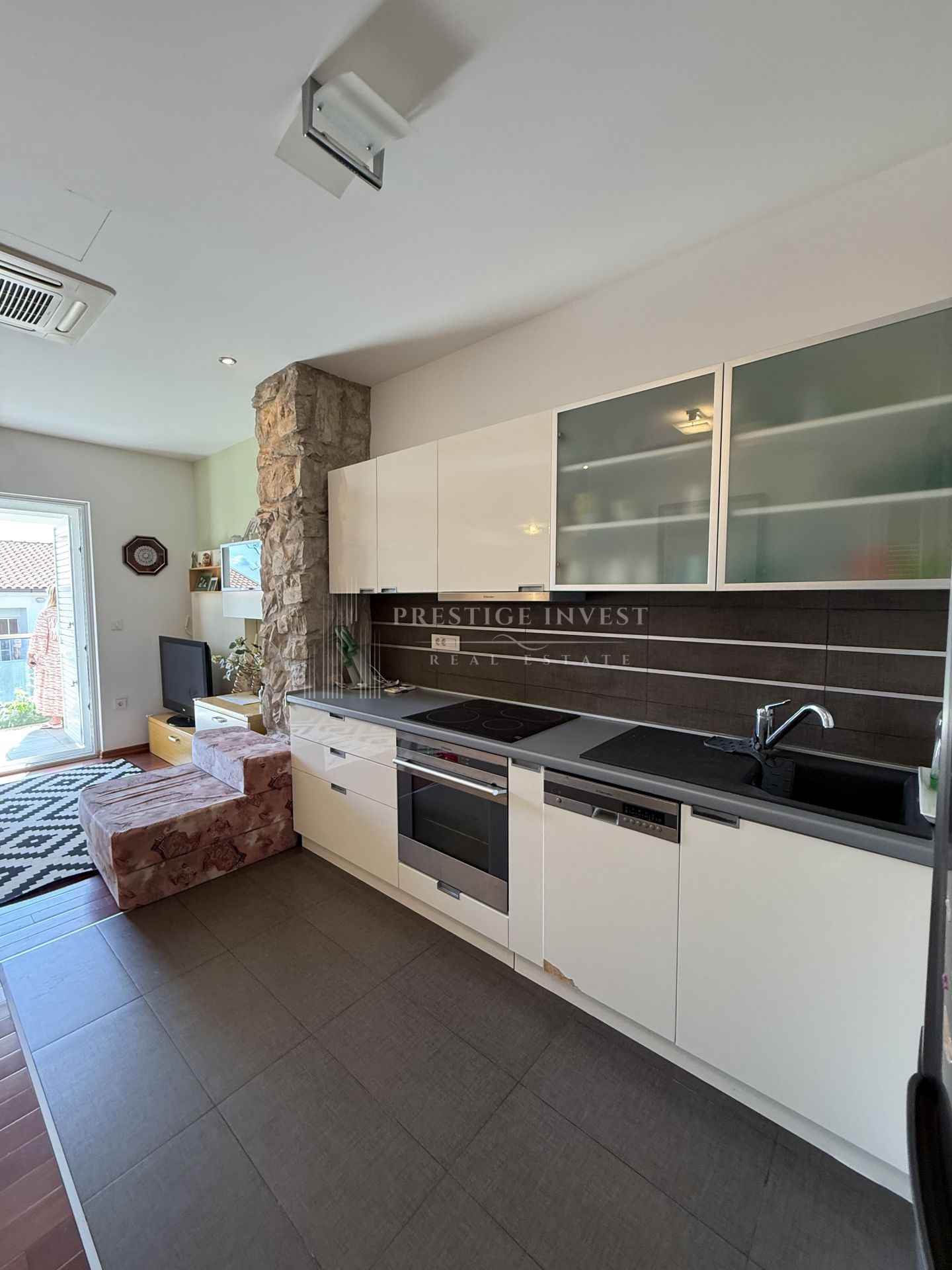 House For sale -  Diklo