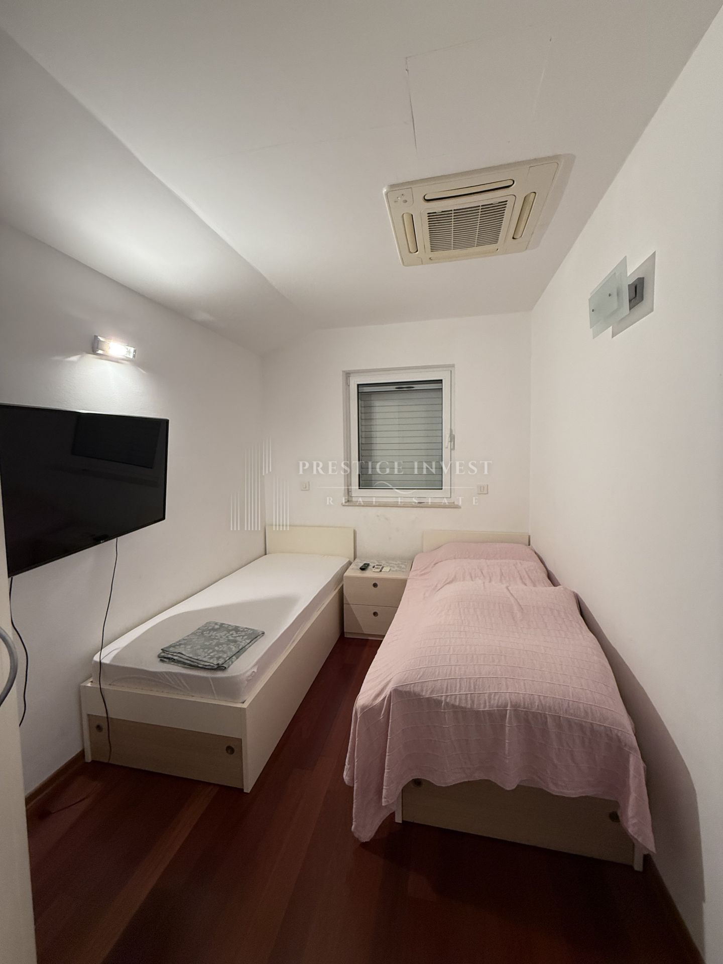 House For sale -  Diklo