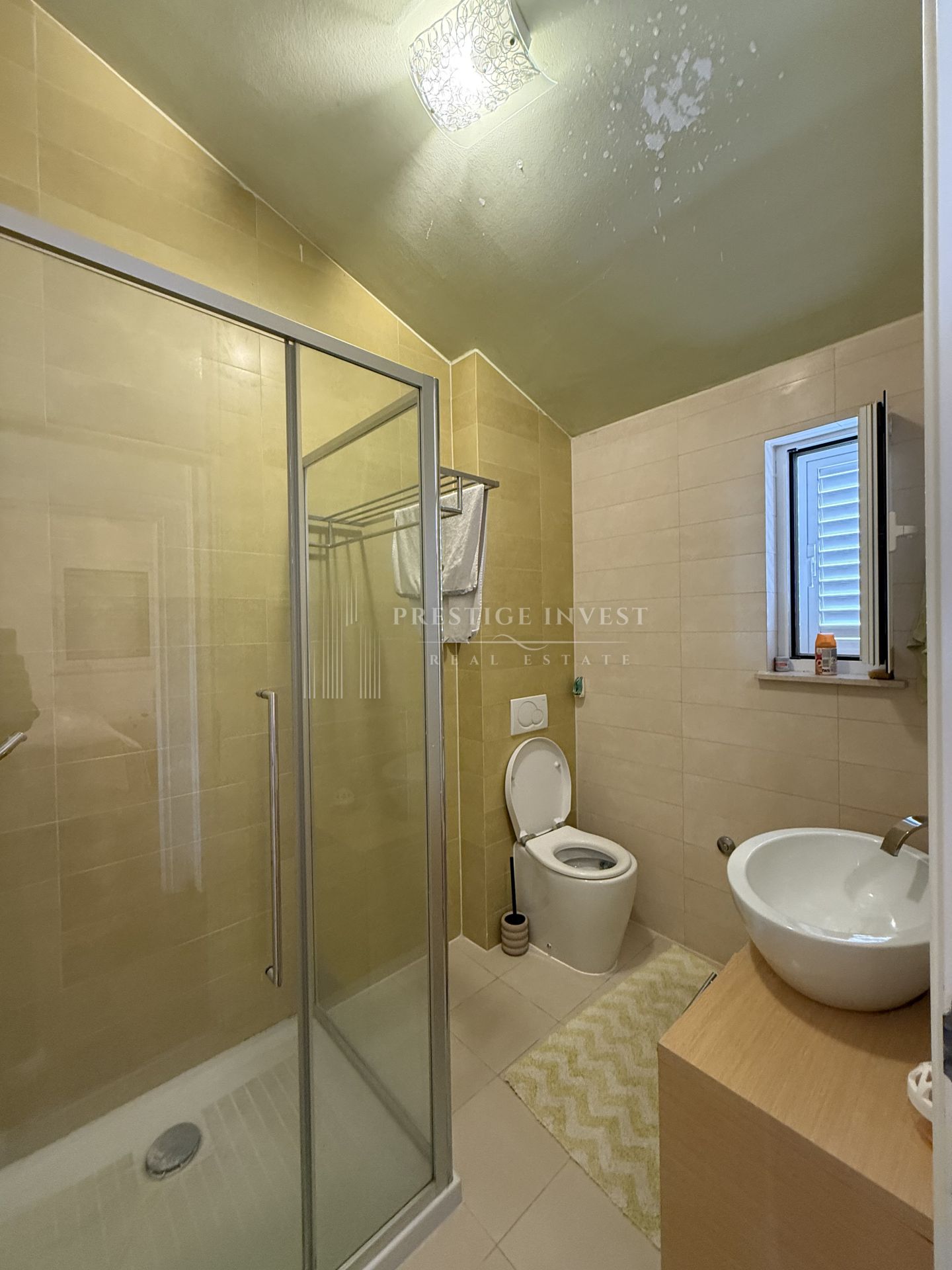 House For sale -  Diklo