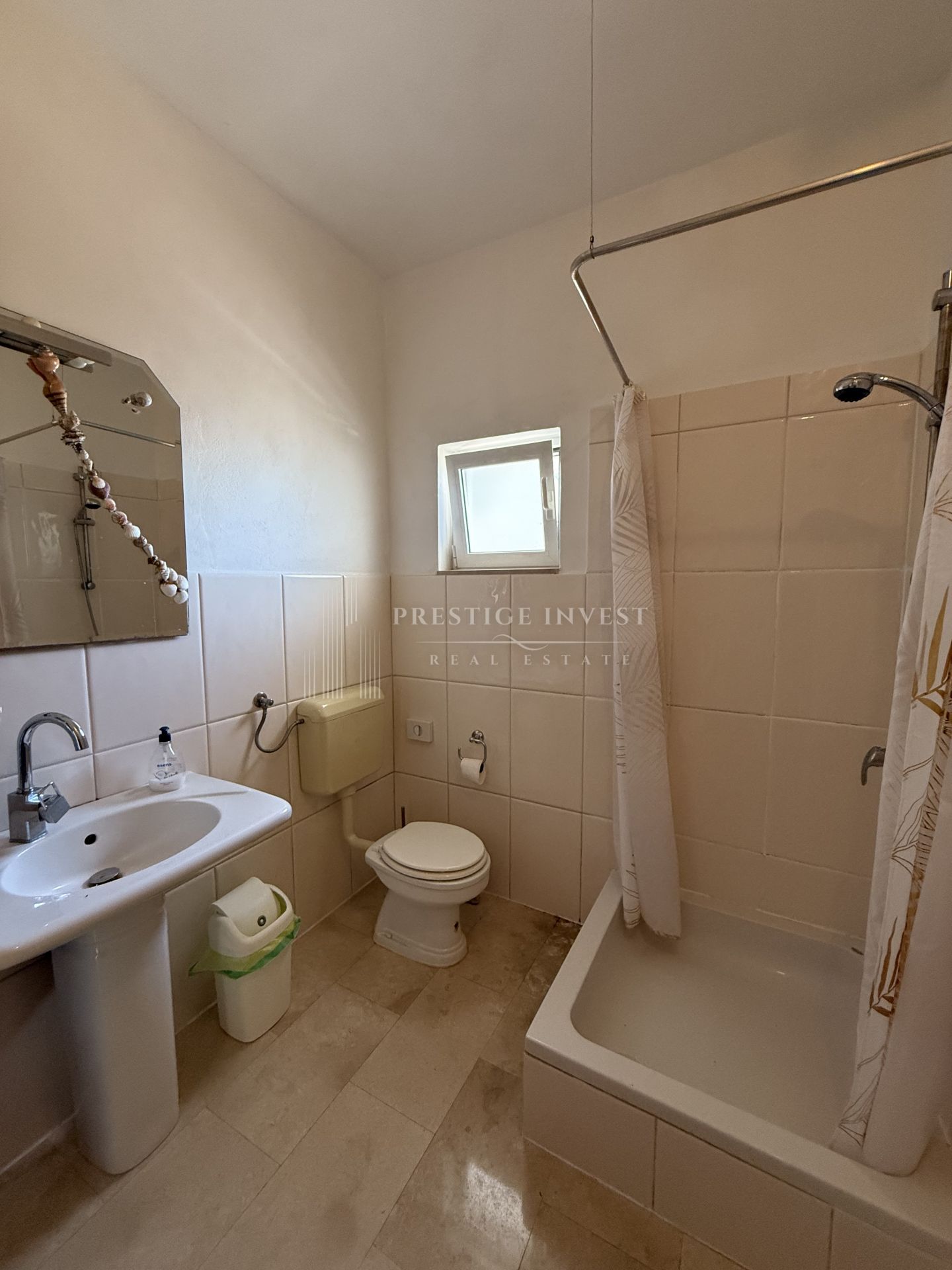 House For sale -  Diklo