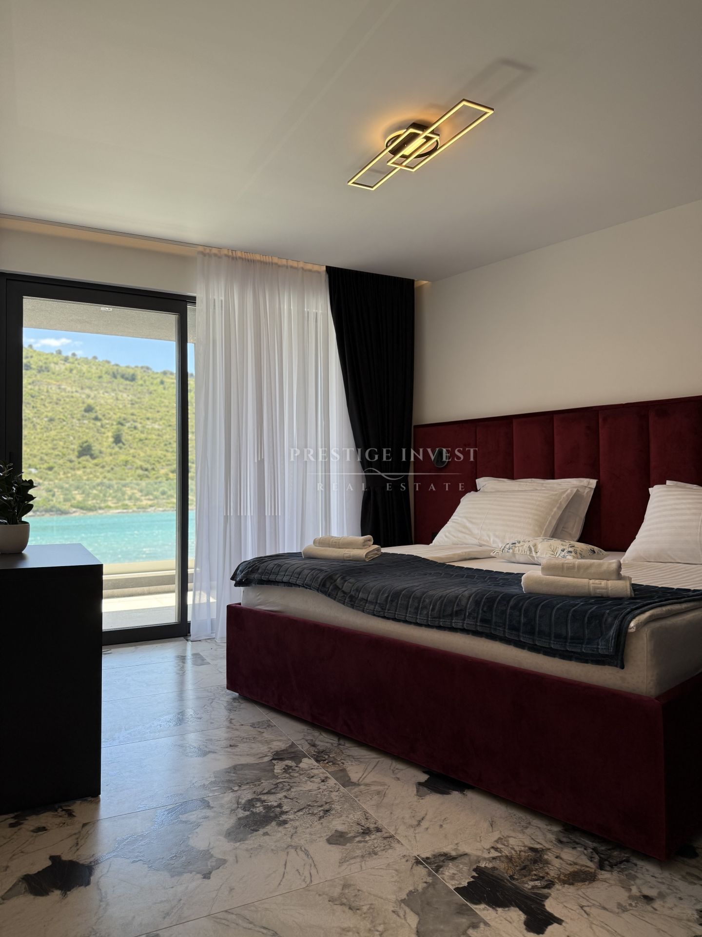 Casa In vendita -  Rogoznica