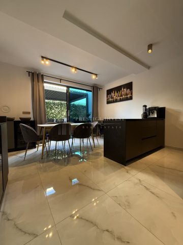 Mieszkanie na sprzedaż 110 m² – Sukošan