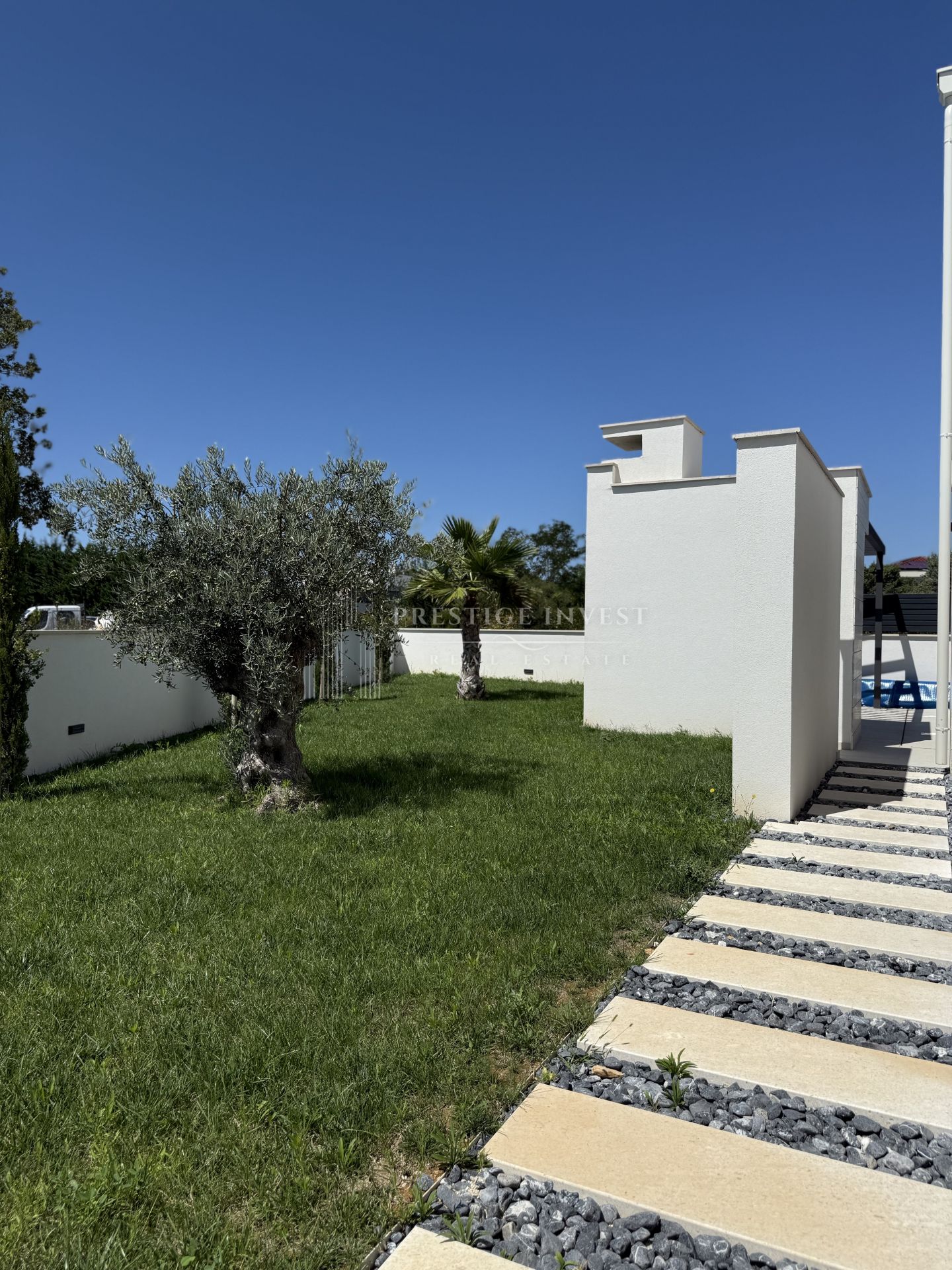 House For sale -  Zaton