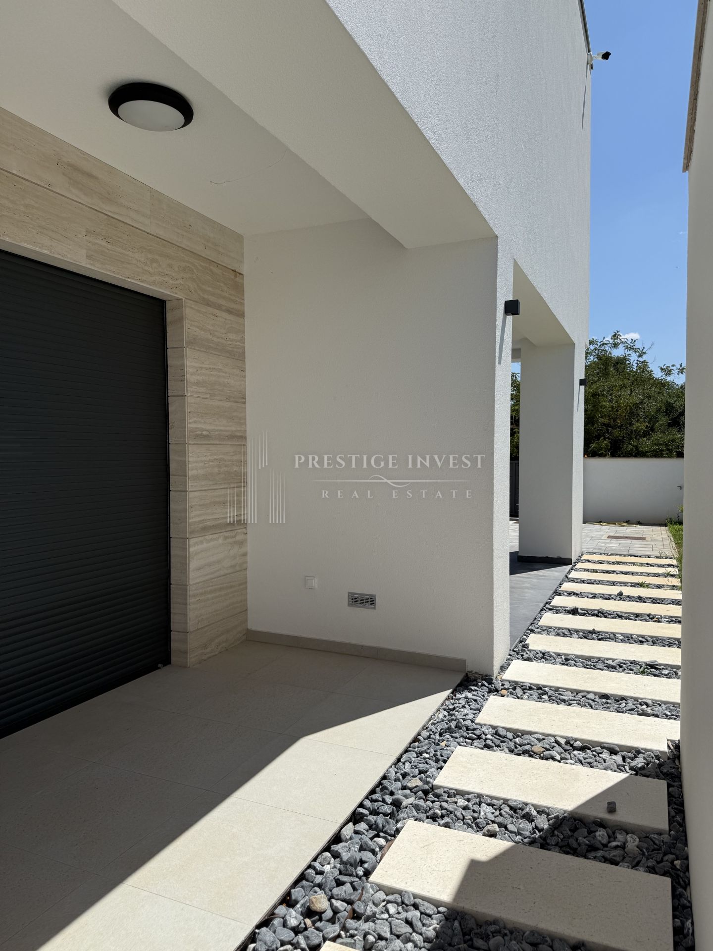 House For sale -  Zaton