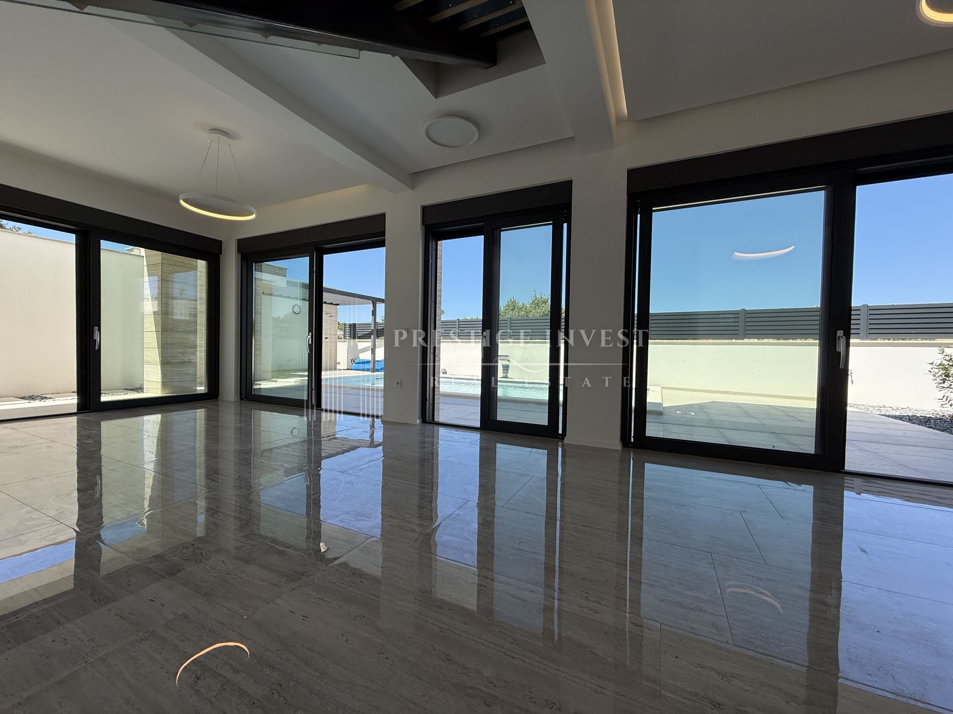 House For sale -  Zaton