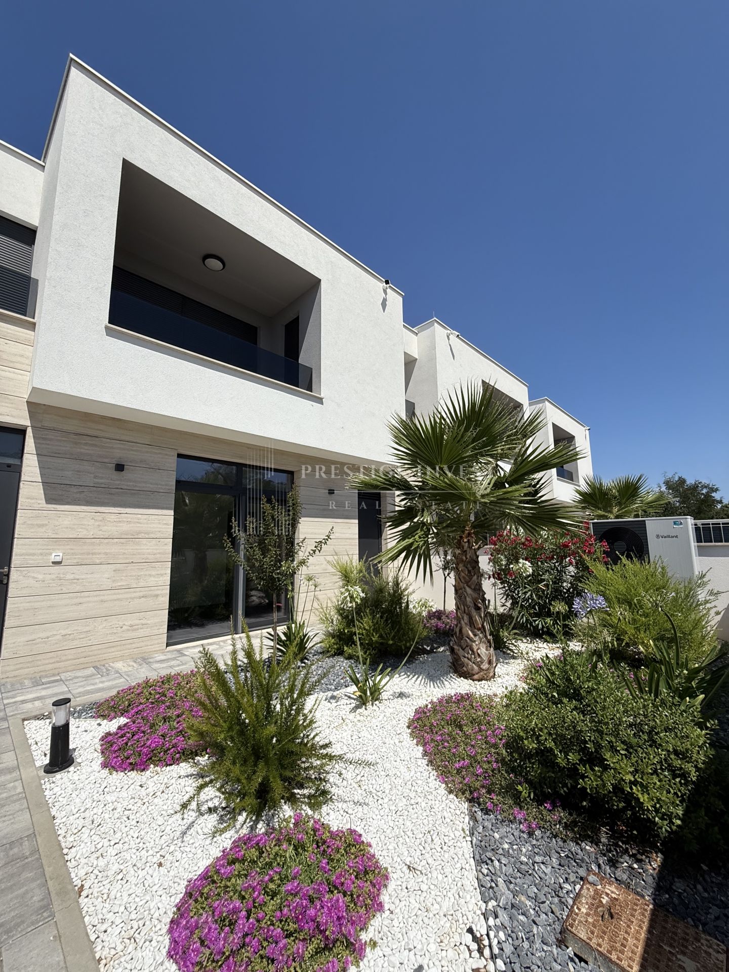 House For sale -  Zaton
