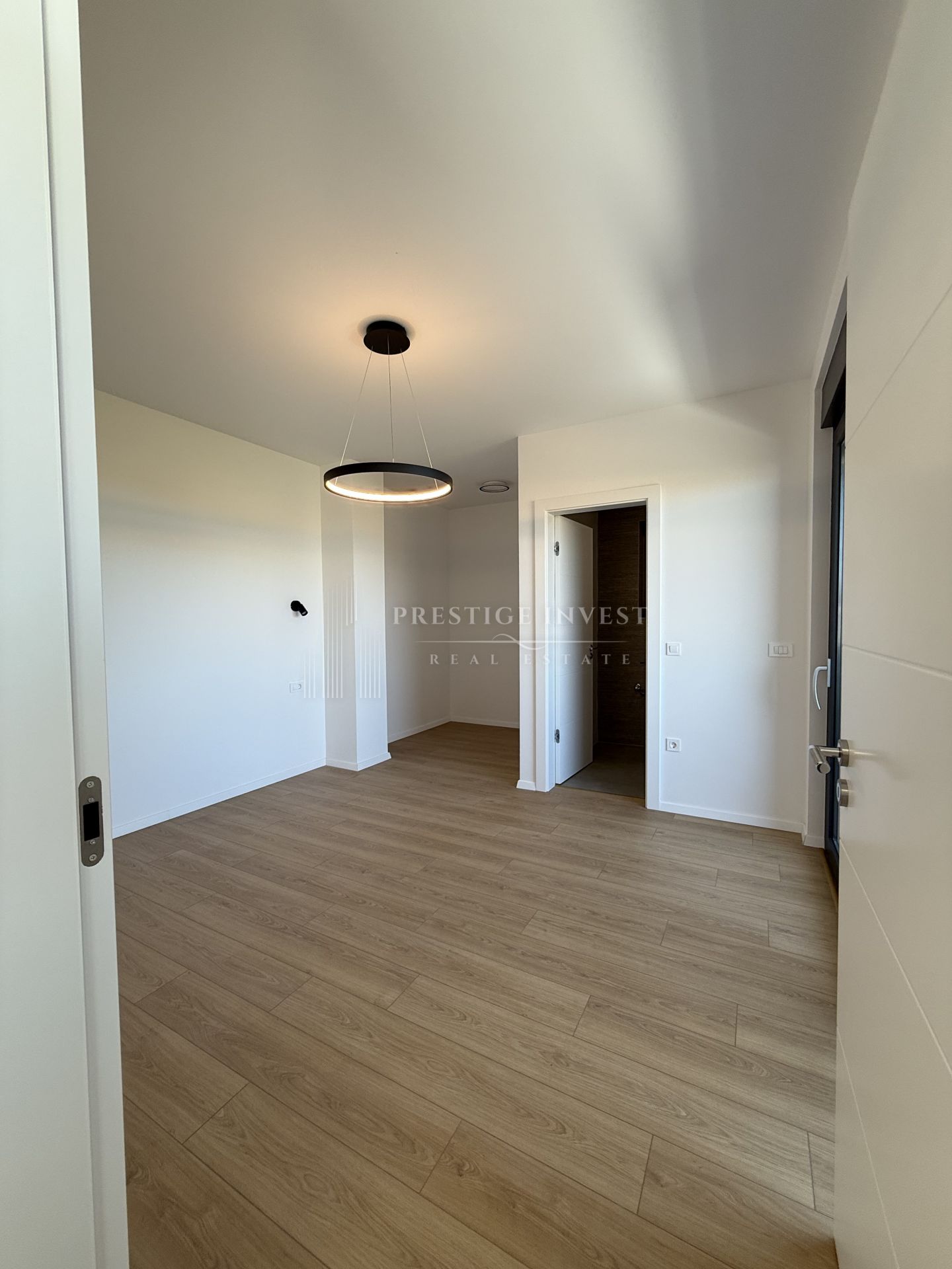 House For sale -  Zaton