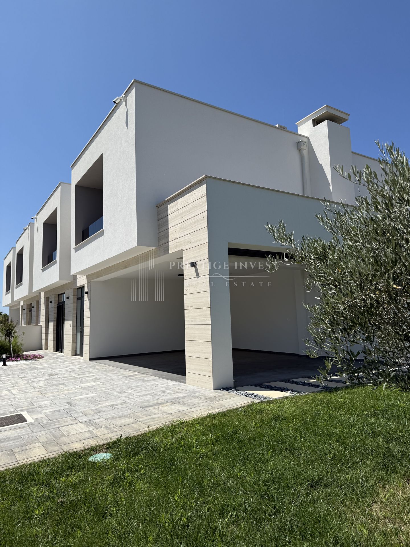 House For sale -  Zaton