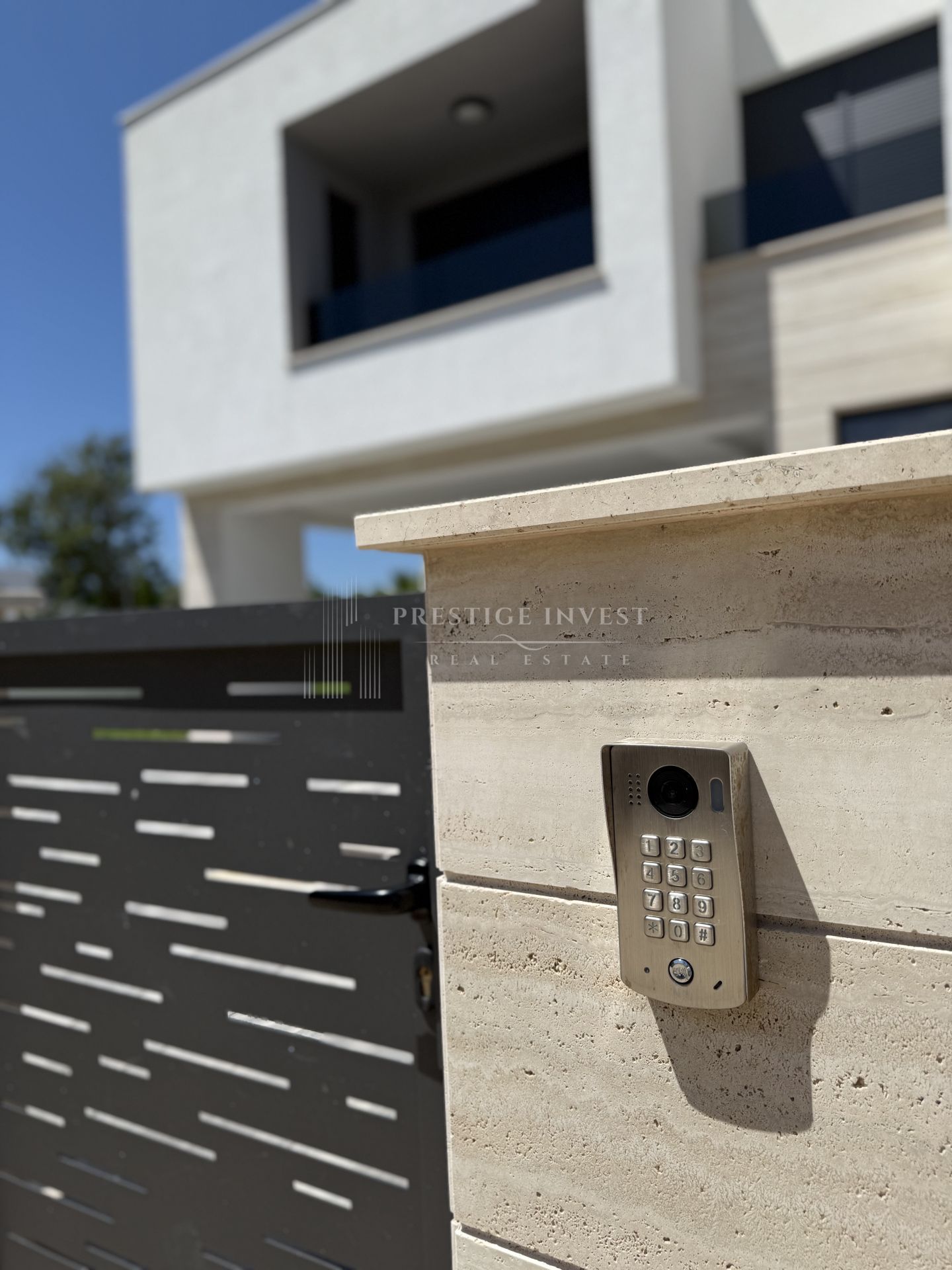 House For sale -  Zaton