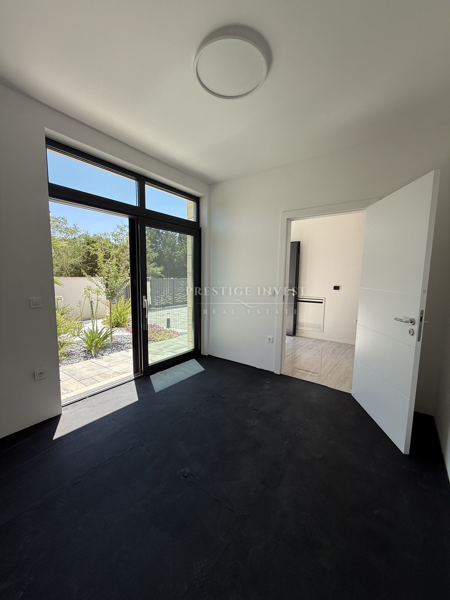 House For sale -  Zaton