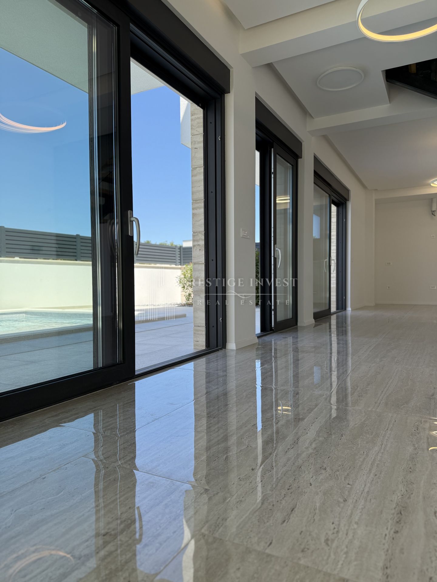 House For sale -  Zaton