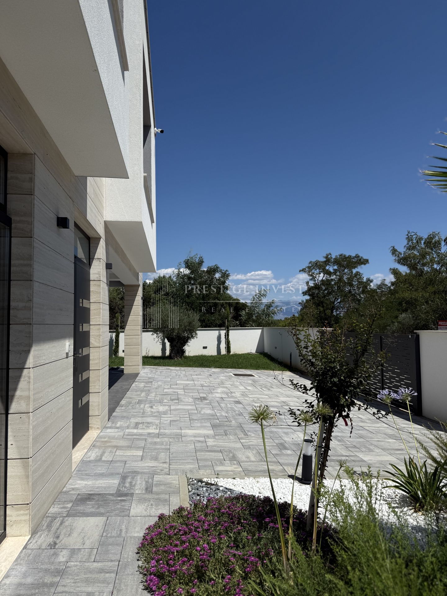 House For sale -  Zaton