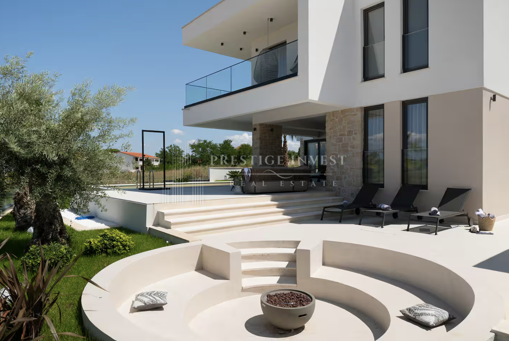 House For sale -  Nin
