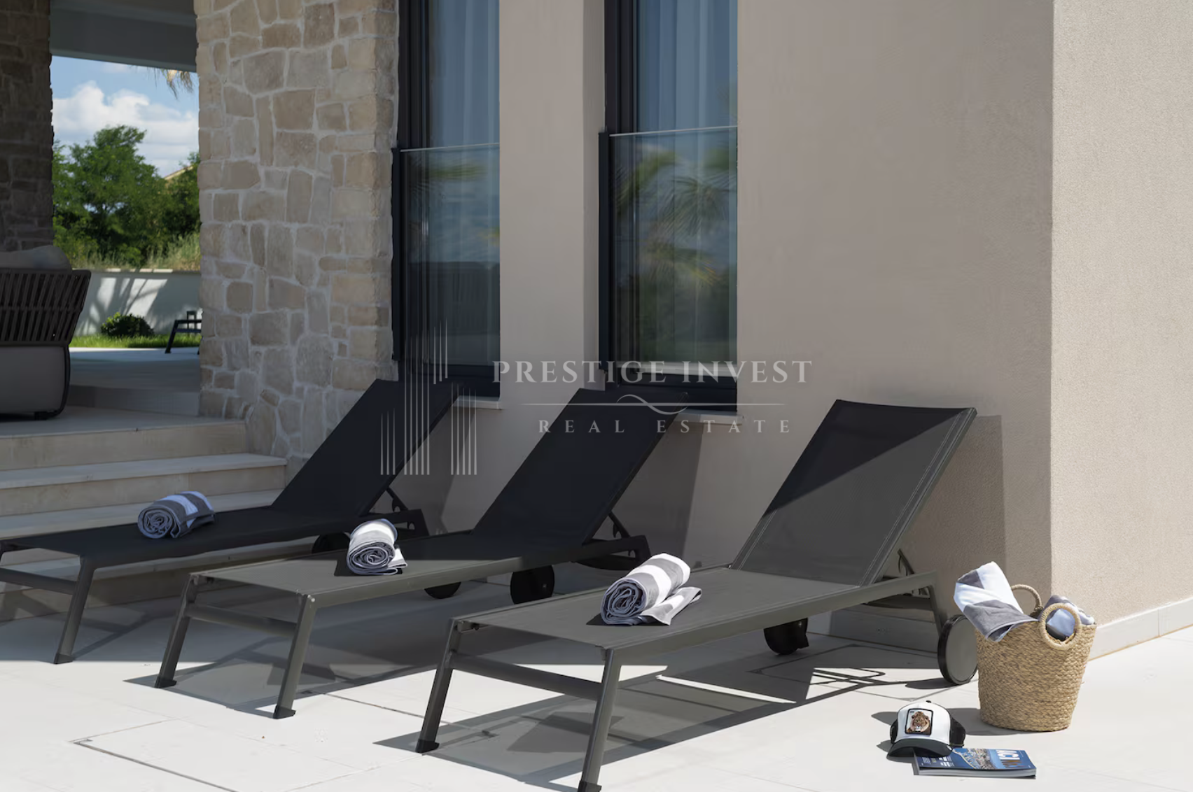 House For sale -  Nin
