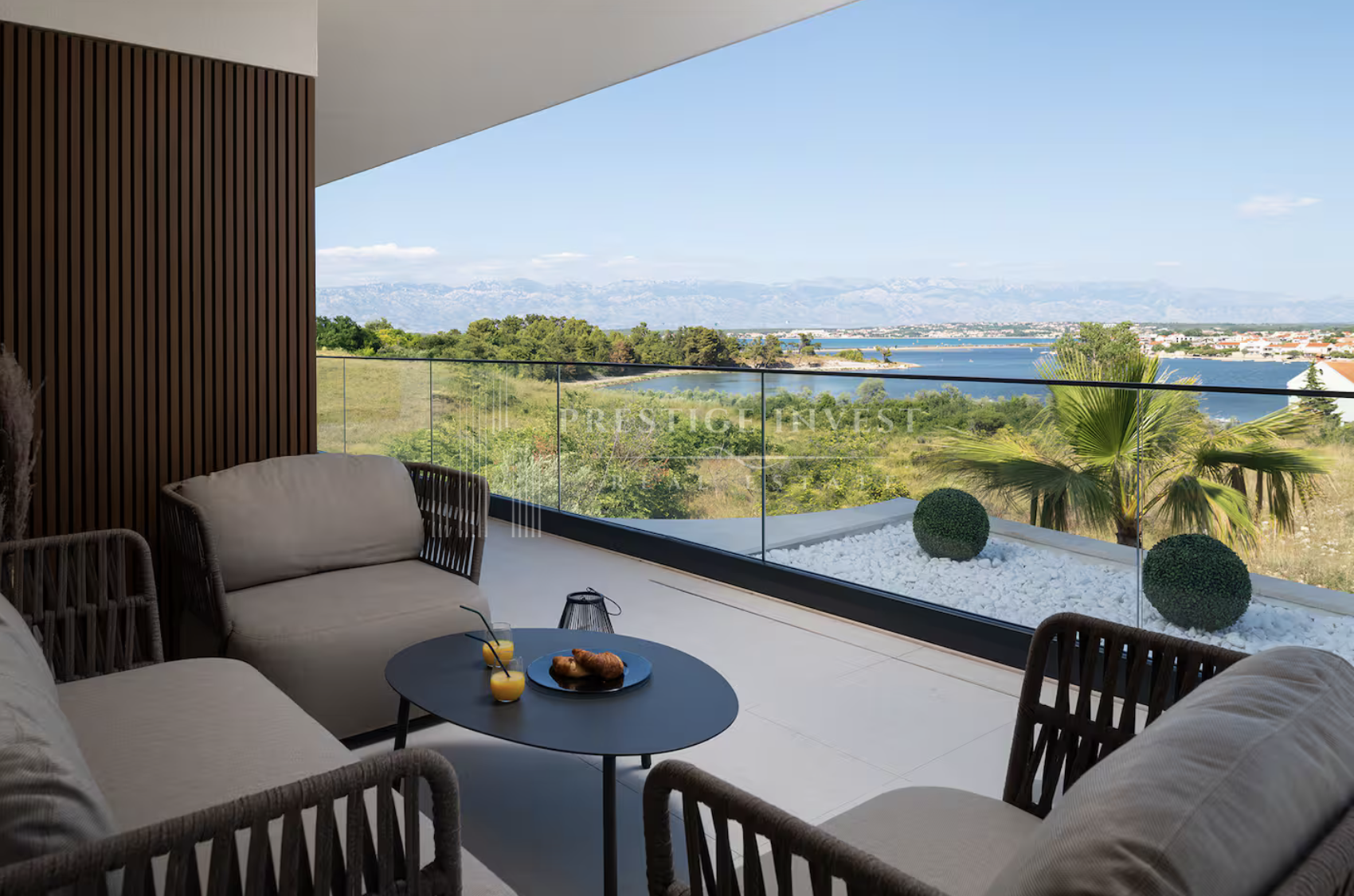 House For sale -  Nin