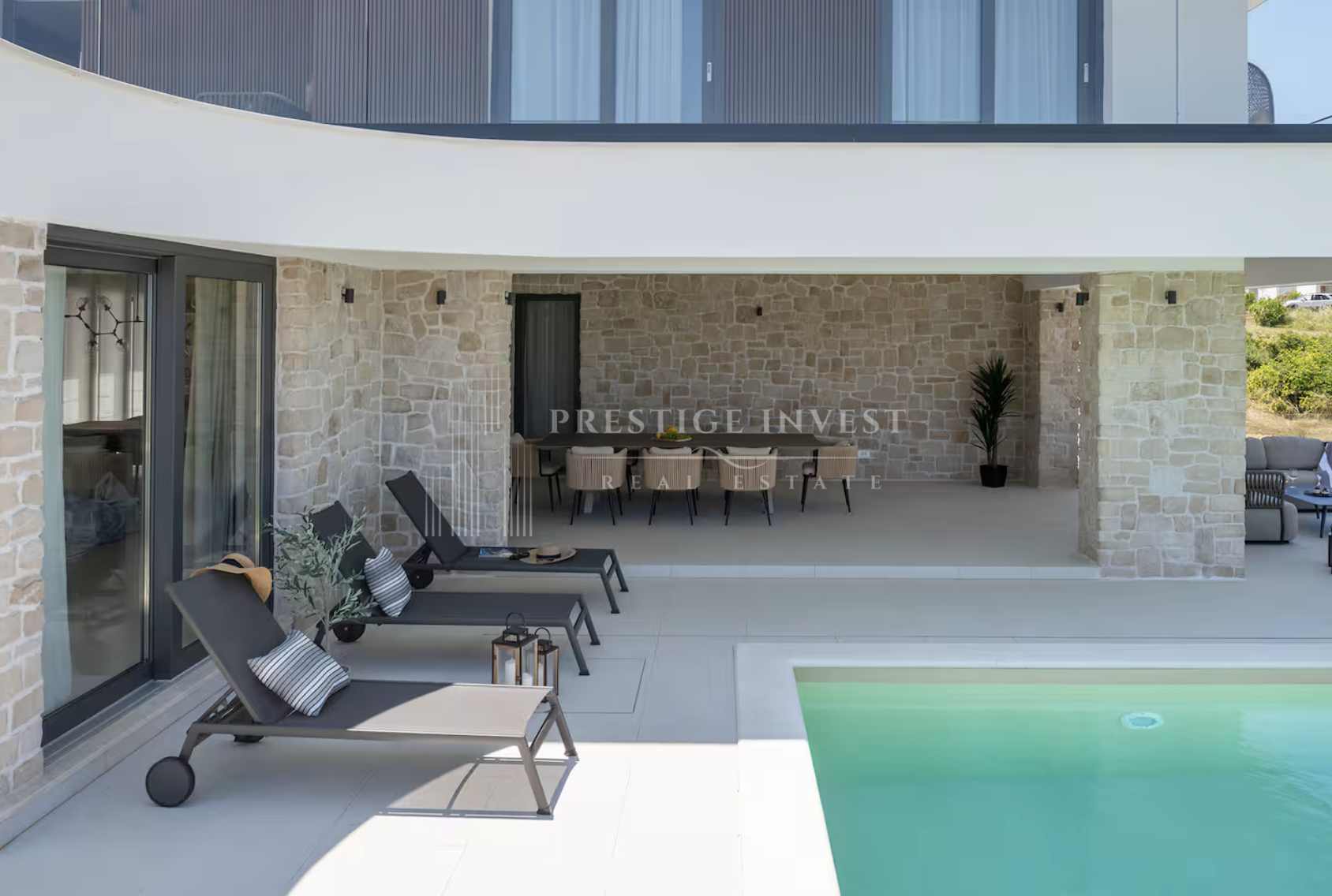 House For sale -  Nin