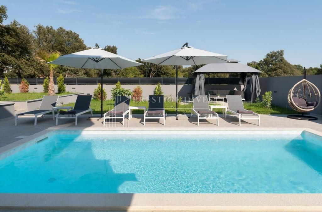 House For sale -  Zaton