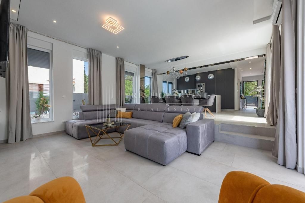 House For sale -  Zaton