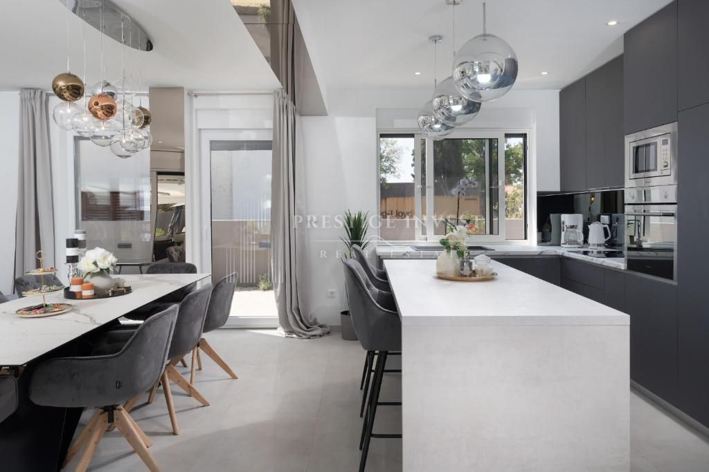 House For sale -  Zaton