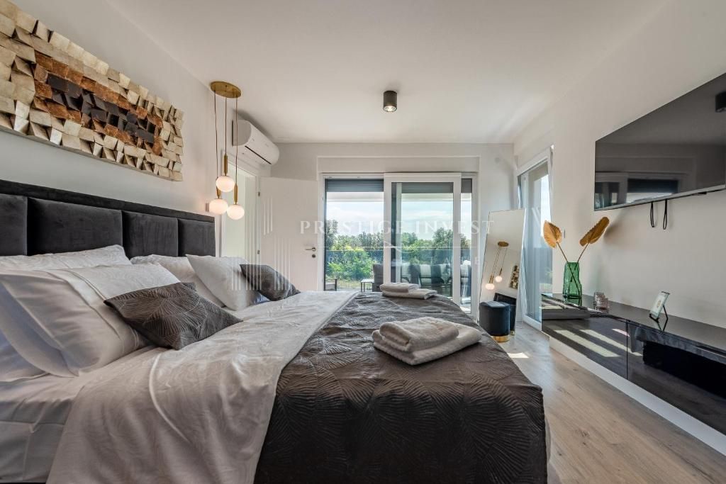 House For sale -  Zaton