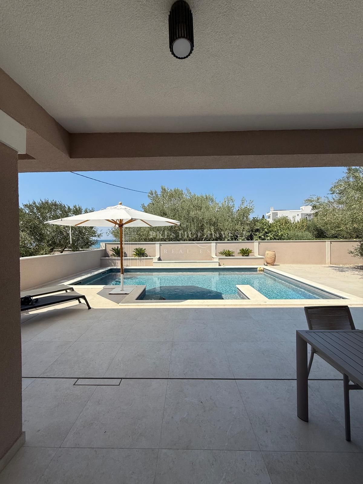 House For sale -  Diklo