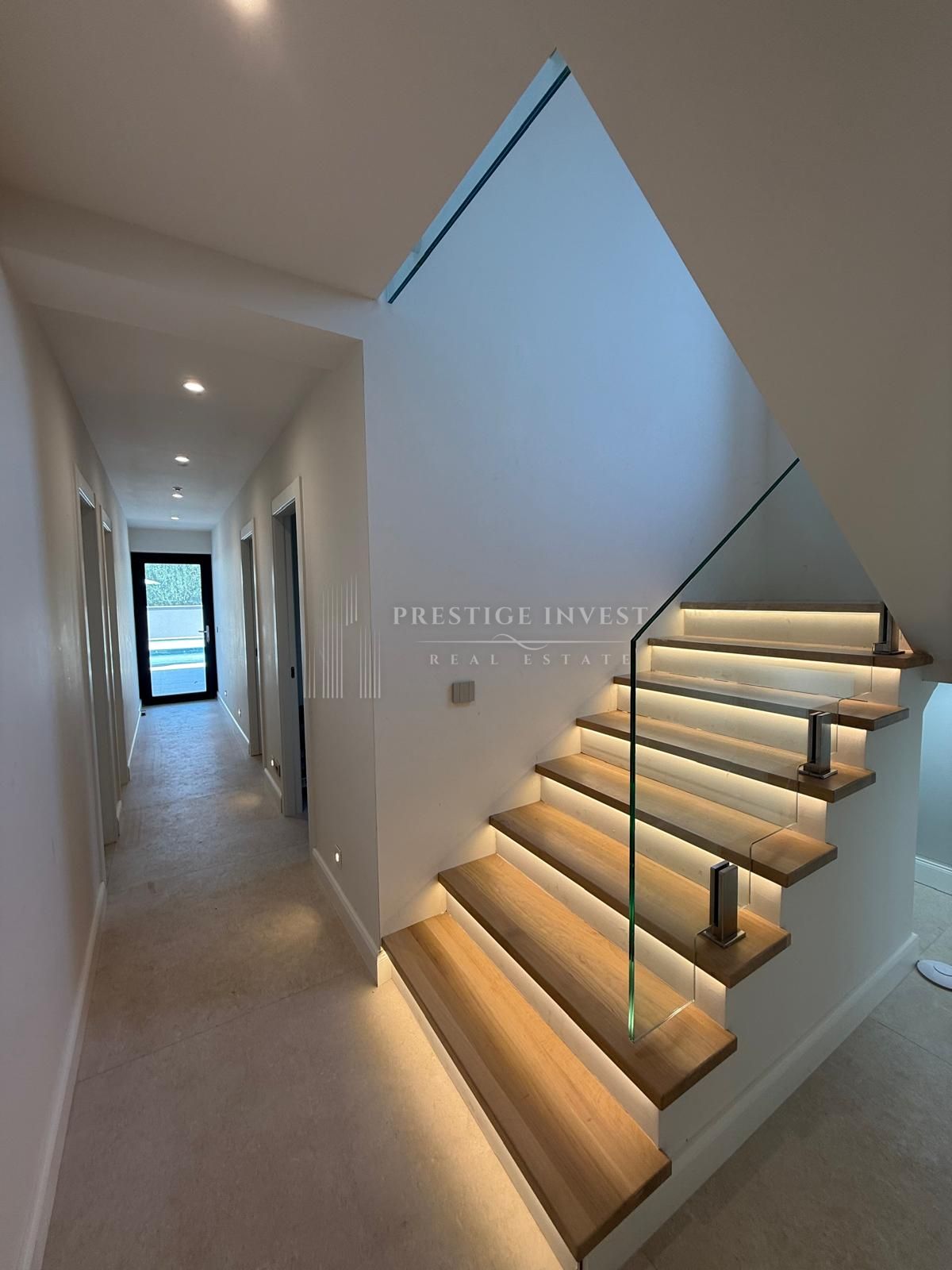 House For sale -  Diklo
