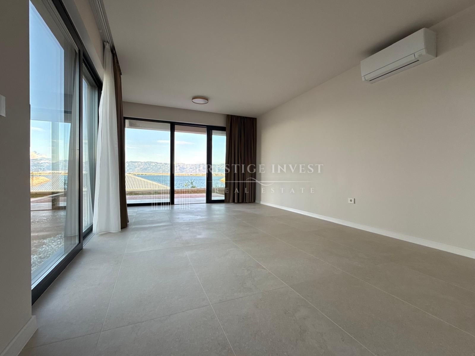 Appartamento In vendita -  Privlaka