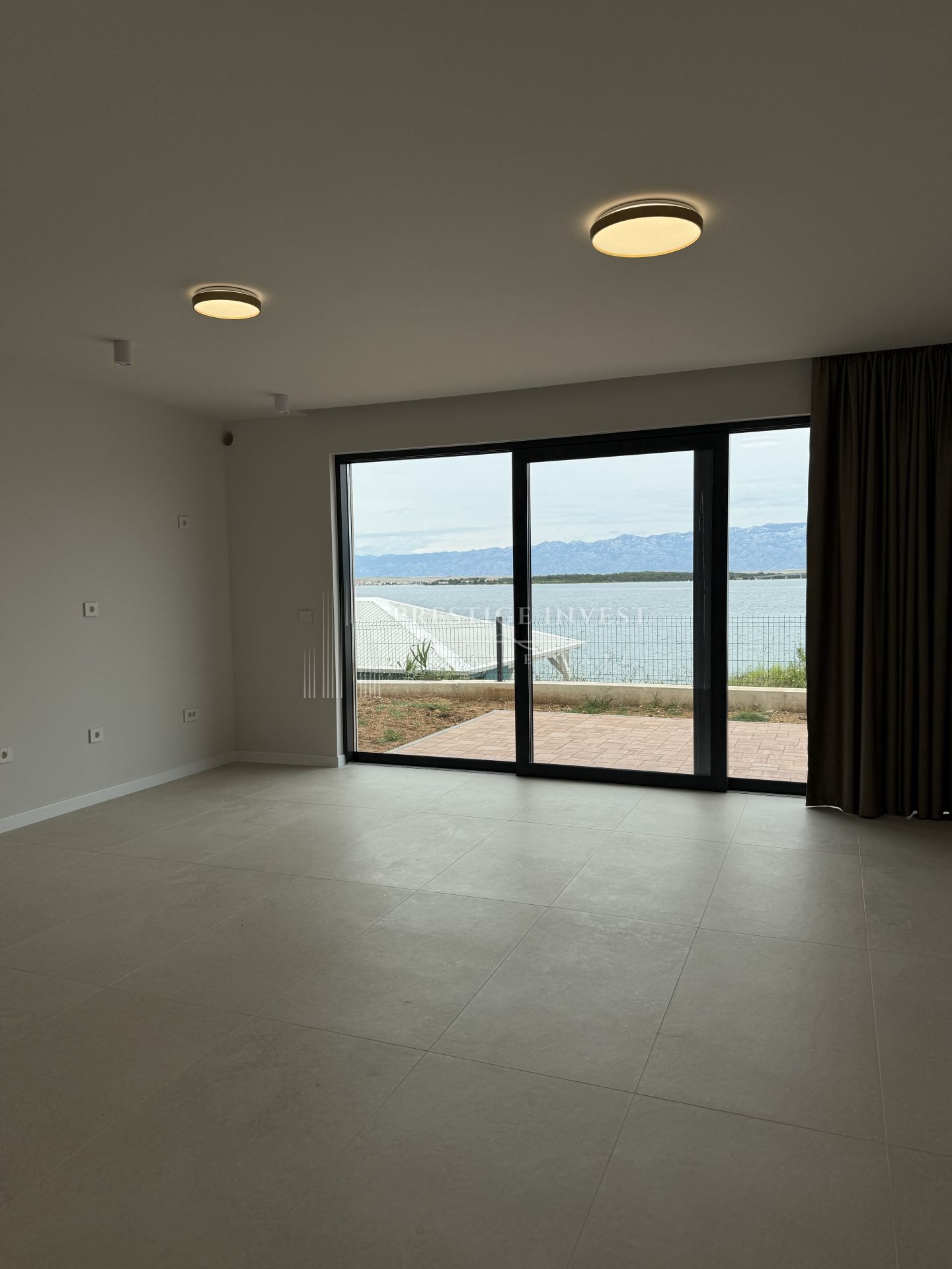 Appartamento In vendita -  Privlaka