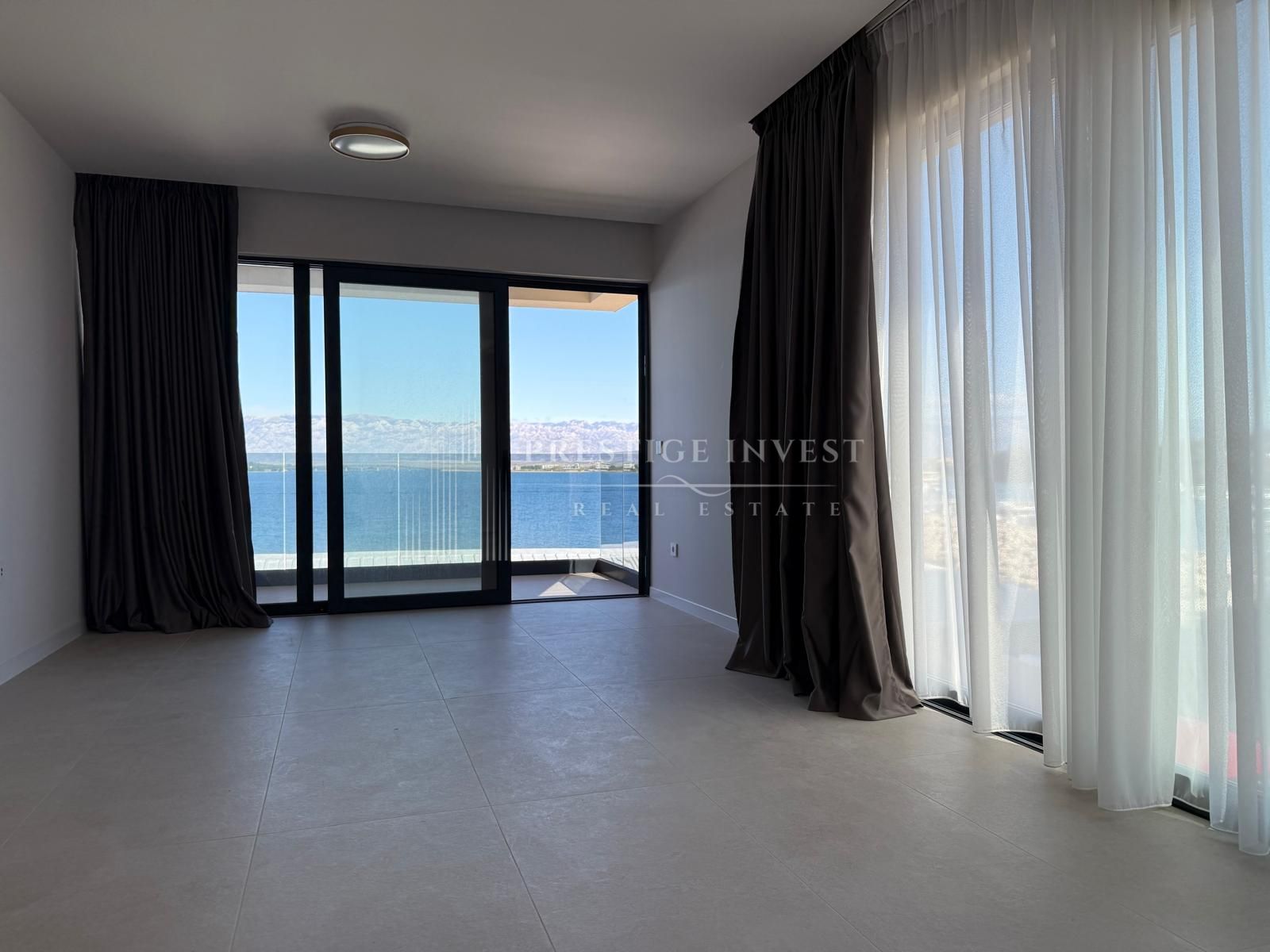 Appartamento In vendita -  Privlaka