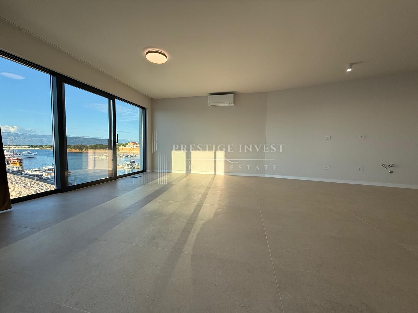 Appartamento In vendita -  Privlaka