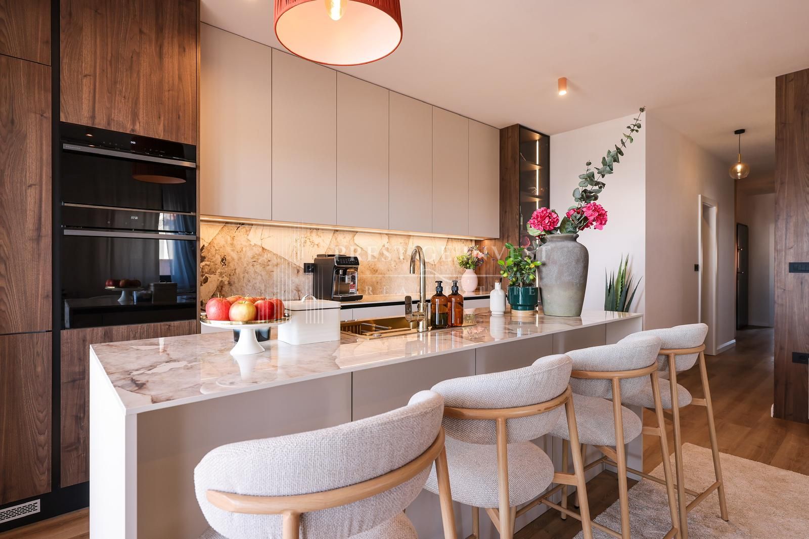Apartment Zu verkaufen -  Višnjik