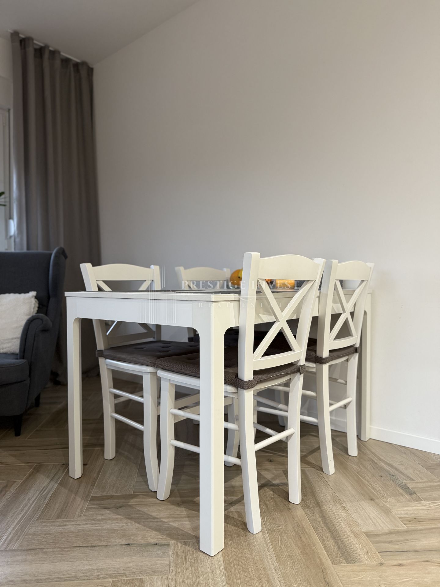 Apartment Zu verkaufen -  Stanovi