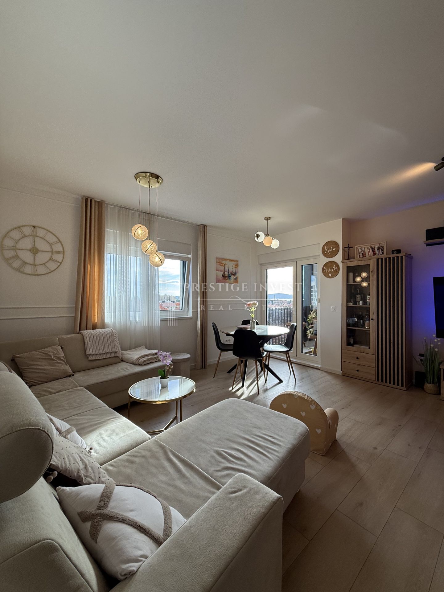 Apartment Zu verkaufen -  Petrići