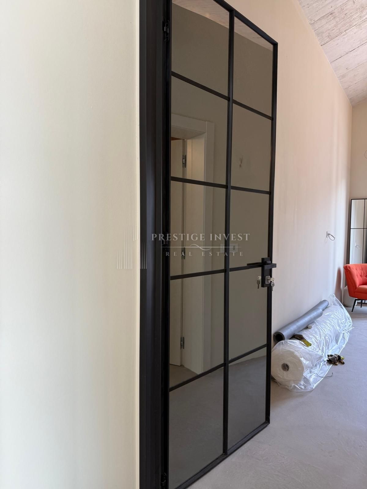 House For sale -  Poljica Brig
