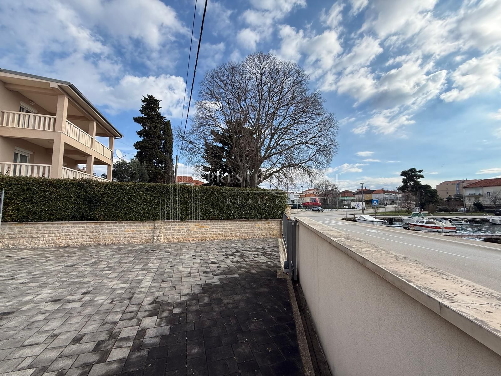 House For sale -  Borik